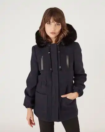 Naf Naf Abrigo capucha pelo color negro oferta