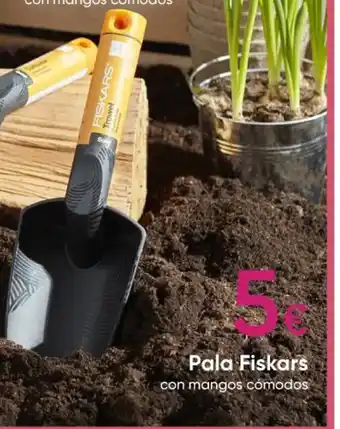Pepco Pala Fiskars oferta
