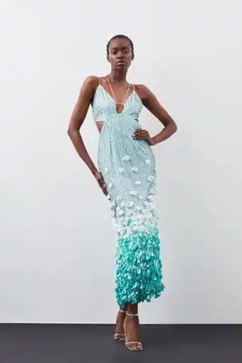 Karen Millen Petite crystal applique deep v woven maxi dress oferta