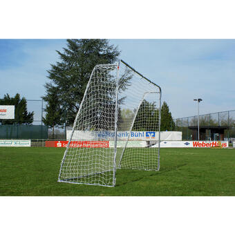 Decathlon Portería de fútbol de acero de 3m x 2m - ¡se puede instalar todo el año! oferta