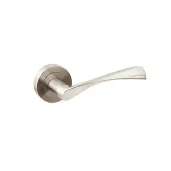 Brico Depôt Emuca manivelas twist para puertas de interior, con roseta d.50, aluminio, níquel satinado oferta