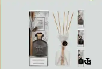 Conforama Mikado con deco navideña surtida oferta