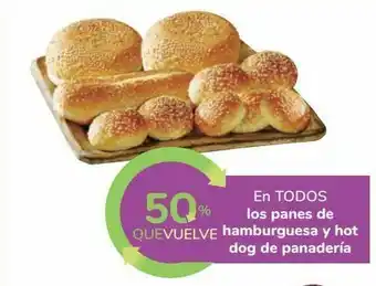 Carrefour En todos los panes de hamburguesa y hot dog de panadería oferta