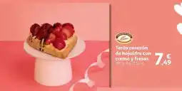 Alcampo Tarta corazón de hojaldre con crema y fresas oferta