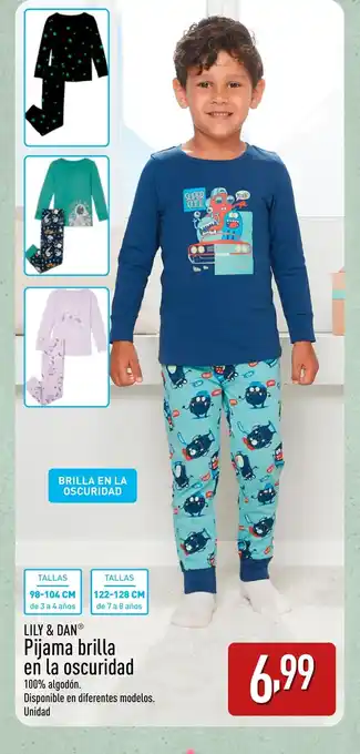 ALDI LILY & DAN Pijama brilla en la oscuridad oferta