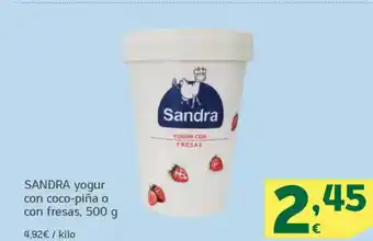 HiperDino SANDRA yogur con coco-piña o con fresas oferta