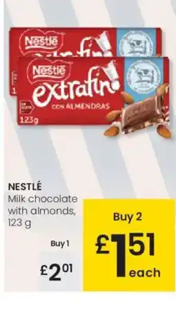 Eroski NESTLÉ Milk chocolate with almonds oferta