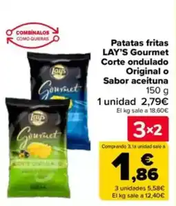 Carrefour LAY'S Patatas fritas Gourmet Corte ondulado Original o Sabor aceituna oferta