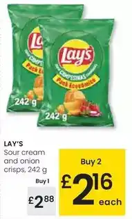 Eroski Lay's - sour cream and onion crisps oferta