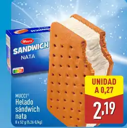 ALDI MUCCI Helado sándwich nata oferta