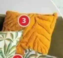 Alcampo ACTUEL Cojín relieve oferta