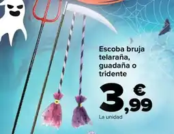 Carrefour Escoba bruja telaraña, guadaña o tridente oferta