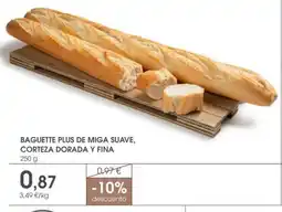 Supermercados Plaza Baguette plus de miga suave, corteza dorada y fina oferta