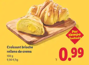 Croissant brioche relleno de crema