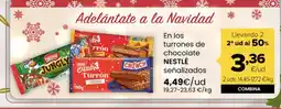 Autoservicios Familia NESTLÉ En los turrones de chocolate oferta
