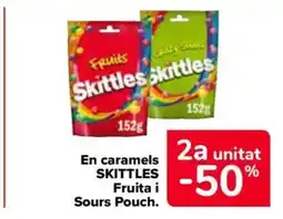Carrefour Market SKITTLES En caramels Fruita Sours Pouch oferta