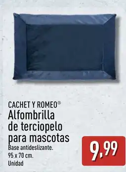ALDI CACHET Y ROMEO Alfombrilla de terciopelo para mascotas oferta