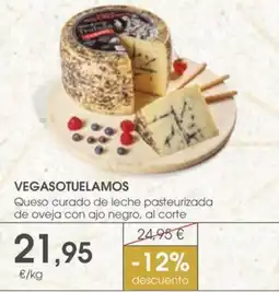Supermercados Plaza VEGASOTUELAMOS Queso curado de leche pasteurizada de oveja con ajo negro, al corte oferta