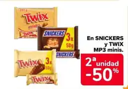 Carrefour Market SNICKERS y TWIX En MP3 minis oferta