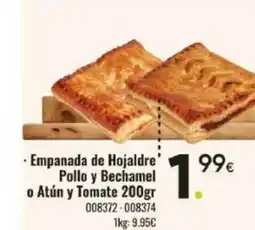 Family Cash Empanada de Hojaldre' Pollo y Bechamel o Atún y Tomate oferta