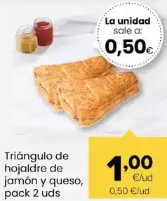 Autoservicios Familia Triángulo de hojaldre de jamón y queso oferta