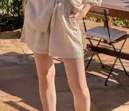 Carrefour Short con lino S-2XL oferta