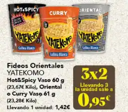 Gadis YATEKOMO Fideos Orientales Hot&Spicy Vaso Oriental o Curry Vaso oferta