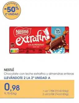 Supermercados Plaza NESTLÉ Chocolate con leche extrafino y almendras enteras oferta