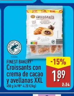 ALDI FINEST BAKERY Croissants con crema de cacao y avellanas XXL oferta