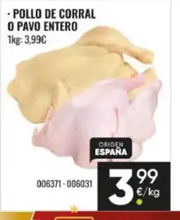 Family Cash Pollo de corral o pavo entero oferta