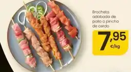 Eroski Brocheta adobada de pollo o pincho de cerdo oferta