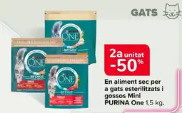 Carrefour Market PURINA ONE En aliment sec per a gats esterilitzats i gossos Mini oferta