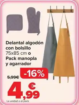 Carrefour Delantal algodón con bolsillo 75x85cm o pack manopla y agarrador oferta
