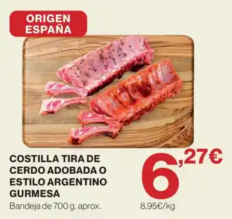 Gurmesa costilla tira de cerdo adobada o estilo argentino