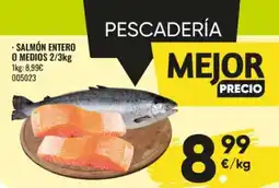 Family Cash Pescadería salmón entero o medios oferta