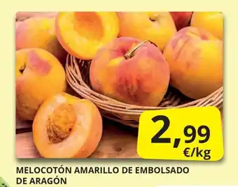 Melocotón amarillo de embolsado de aragón