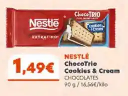 Supermercados Plaza Nestlé ChocoTrio Cookies & Cream oferta