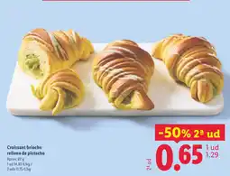 Lidl Croissant brioche relleno de pistacho oferta