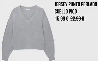 Pull & Bear Jersey punto perlado cuello pico oferta