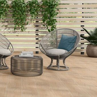 Brico Depôt Pavimento porcelánico natura roble 22,5 x 90 cm oferta