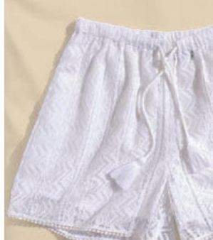 Carrefour Short ganchillo oferta