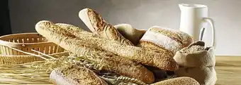 Casino Supermarchés Baguette à base de farine Label Rouge offre