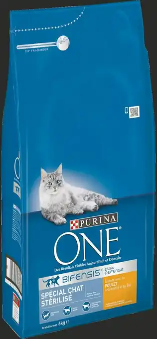 Super U CROQUETTES POUR CHAT STERILISE offre