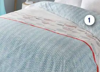 Intermarché Hyper Parure housse de couette 2 personnes + 2 taies d'oreiller madeline domédia offre