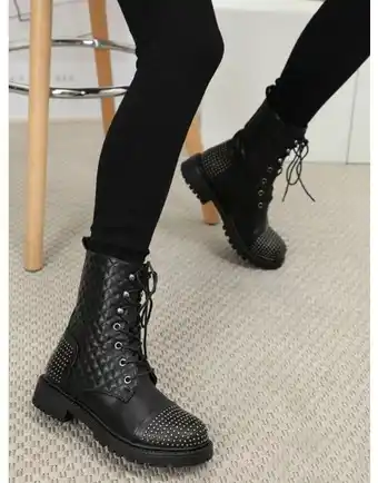 Bottines rangers matelassées avec clous