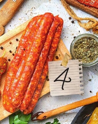 Colruyt Saucisses Crues à Cuire Au Goût Piment d'Espelette offre