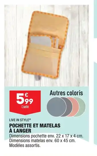ALDI Pochette et matelas À lanegr offre