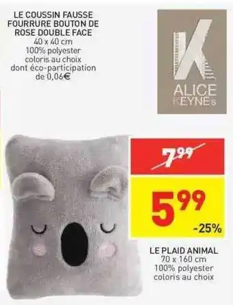 Le coussin fausse fourrure bouton de rose double facile