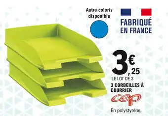 3 corbeilles à courrier