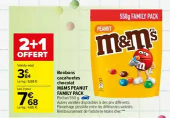 Carrefour Market Bonbons Cacahuètes Chocolat M&m's Peanut Family Pack offre